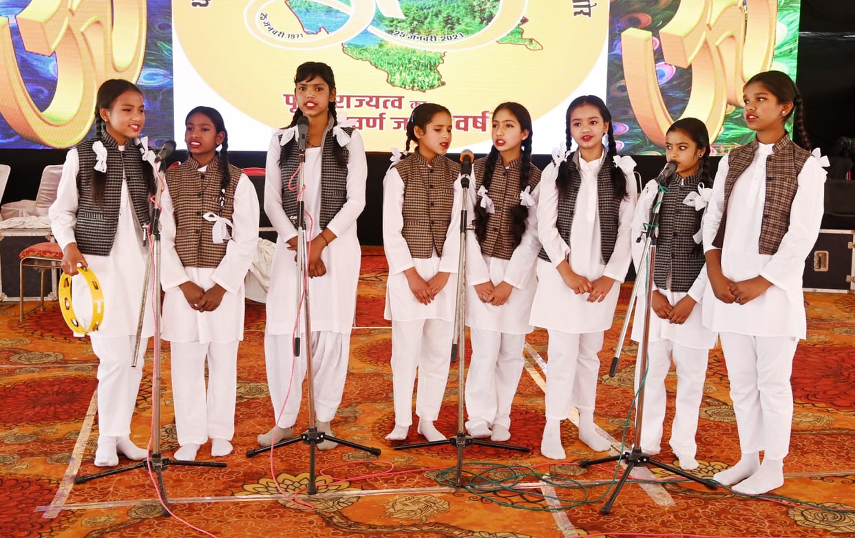 Paddal school topped in group anthem