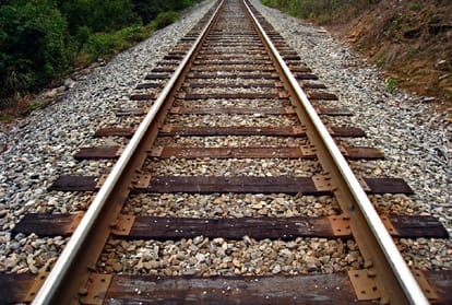 Bhanupalli-Barry Rail Line: गोबिंद सागर झील के ऊपर 69 पिलरों पर बनेगा 2361 मीटर रेल ट्रैक, काम शुरू Bhanupalli-Barry Rail Line: 2,361 meter rail track will be built on 69 pillars on Gobind Sagar Lake.