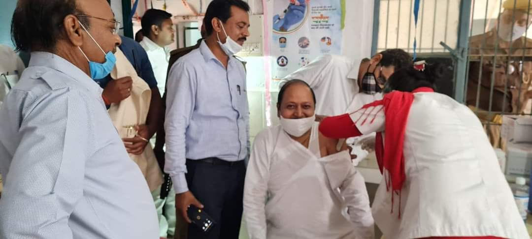 561 people, including MP, got covid vaccine