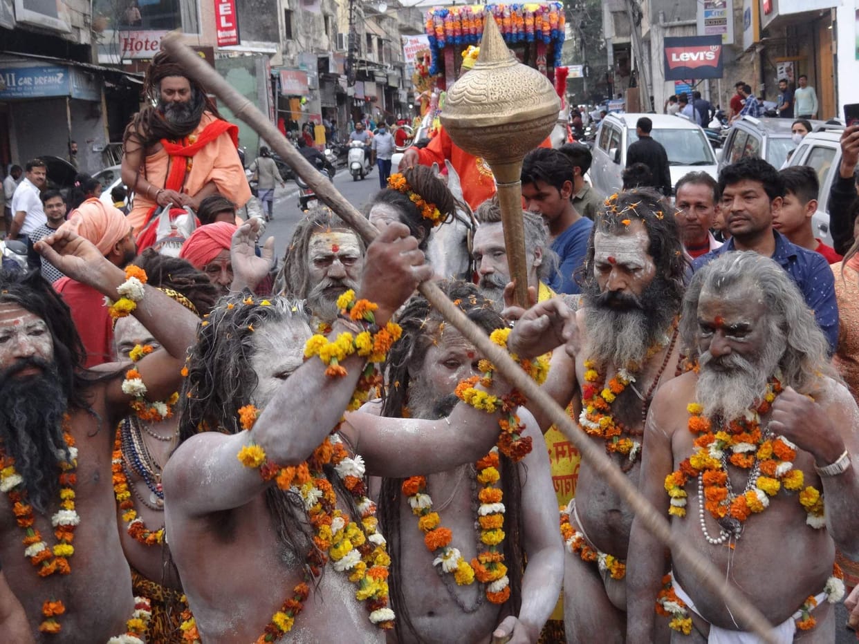 Naga sadhus showed tricks in Shiva procession