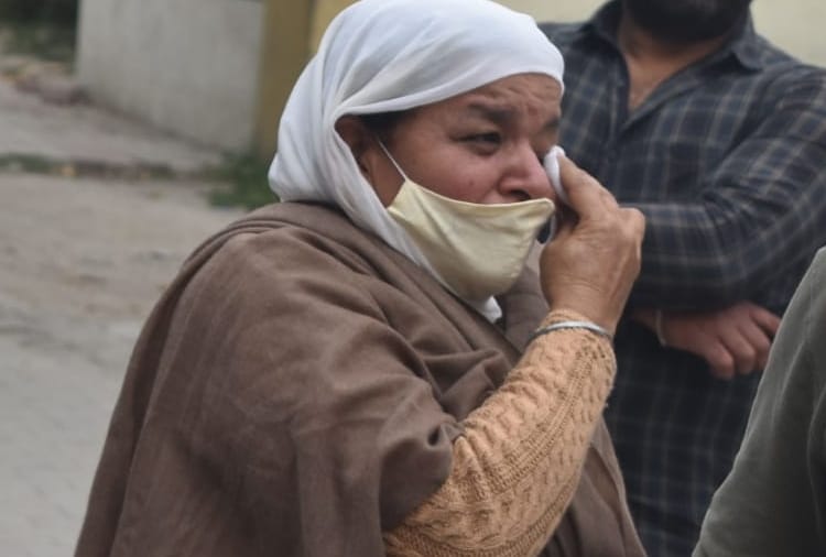 Punjab national bank loan manager died in mysterious circumstances at Panipat of Haryana