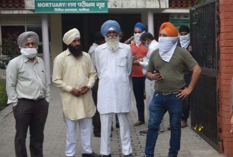 Punjab national bank loan manager died in mysterious circumstances at Panipat of Haryana