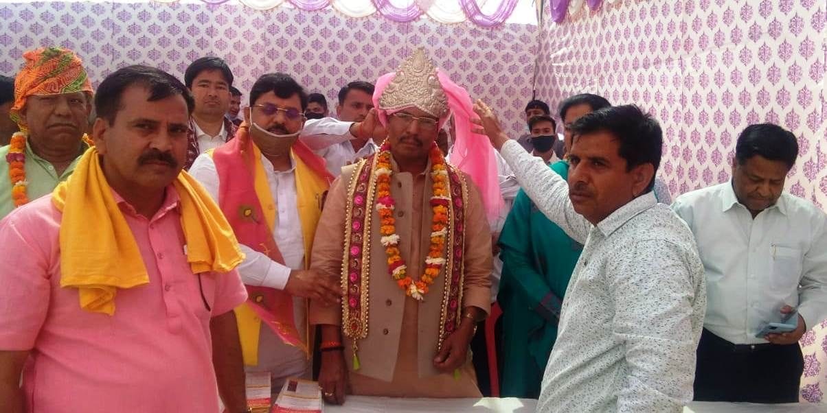 workers reached at every booth, aware people about centre and state gov. project