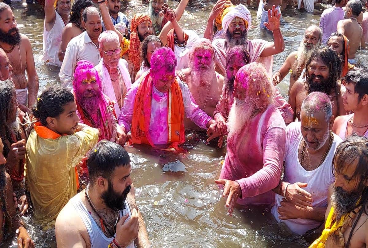 saints and devotees take holy bath in yamuna on last shahi snan in mathura