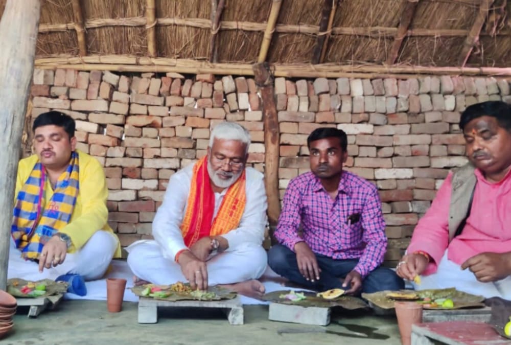 BJP state President Swatantra Dev Singh had food in booth president home in Sitapur.