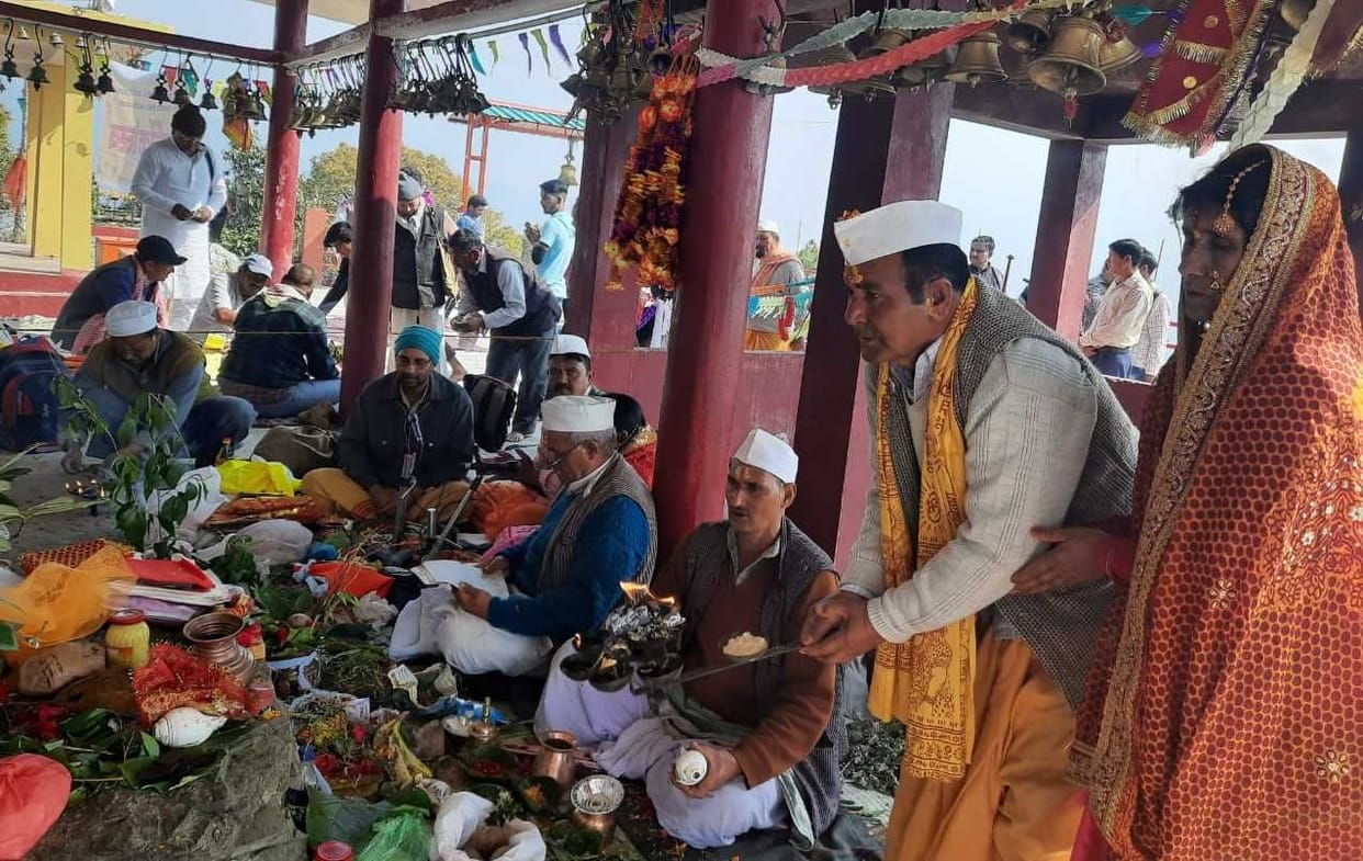 Havan done on completion of one year of Bhagwat Katha