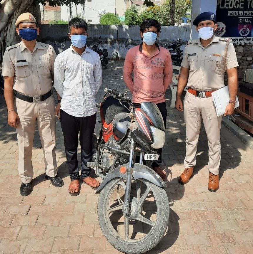two theft arrested, byke, police
