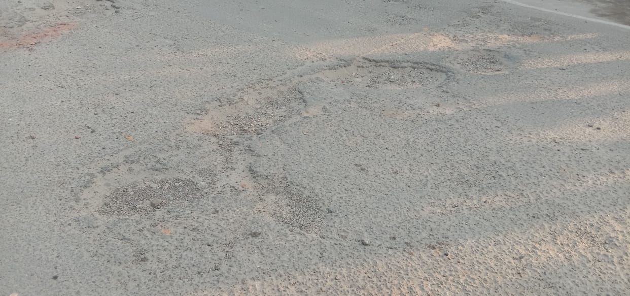 problem,damaged road,jammu news