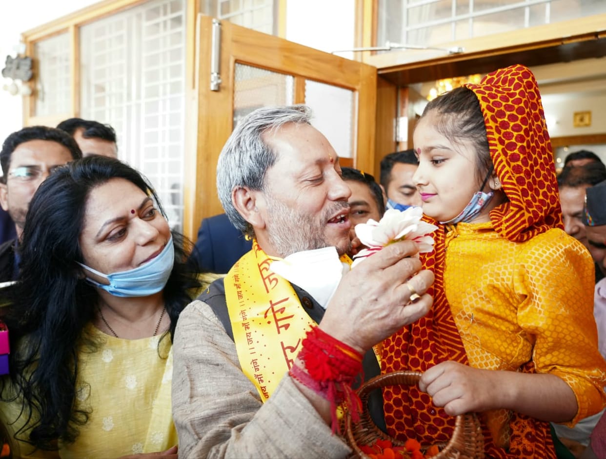 uttarakhand news : phool dei festival celebrate today, children visit cm tirath house