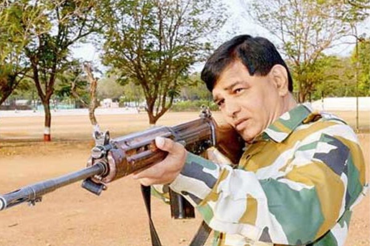 Mumbai Police : Know why Sachin Vaze is in Limelight, These are 5 Encounter Specialist