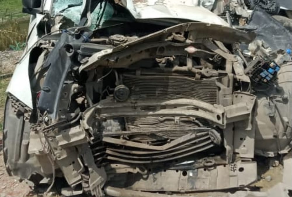 Two died in an accident in Raebareli on lucknow sultanpur road.