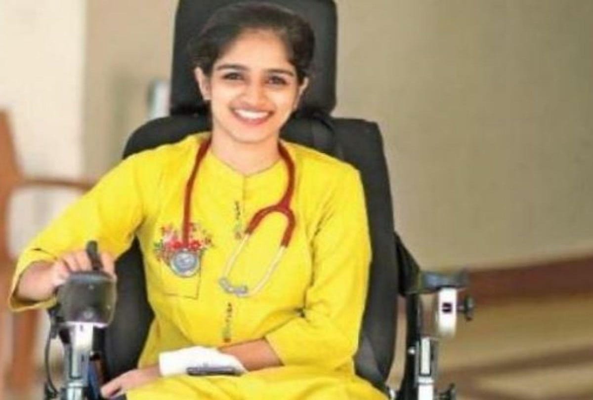 kerala girl maria biju recover from paralysis body and complete mbbs degree