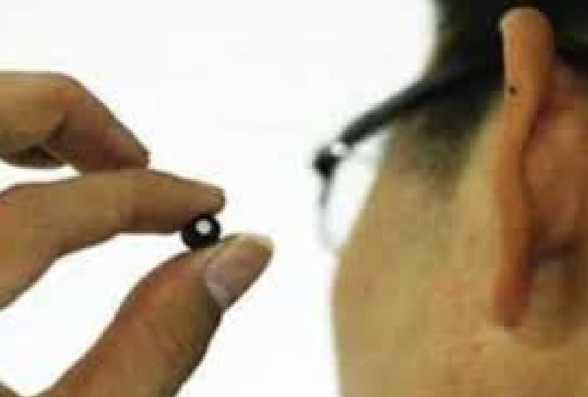 four 'Munna Bhai' caught for copying in medical exam by bluetooth device in agra