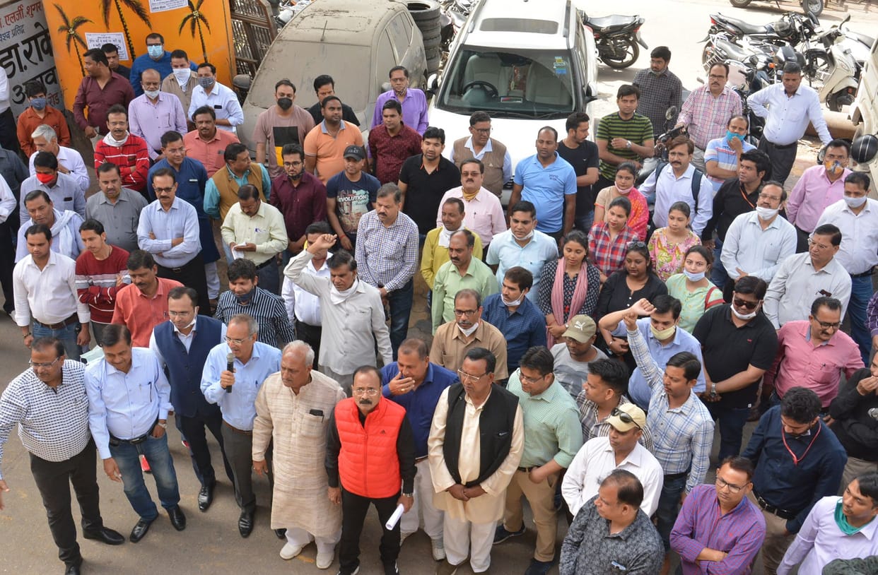 600 crore transactions in banks affected by the strike