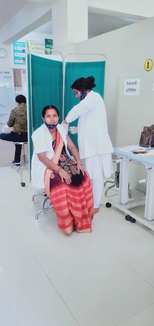 2906 Elderly vaccinated