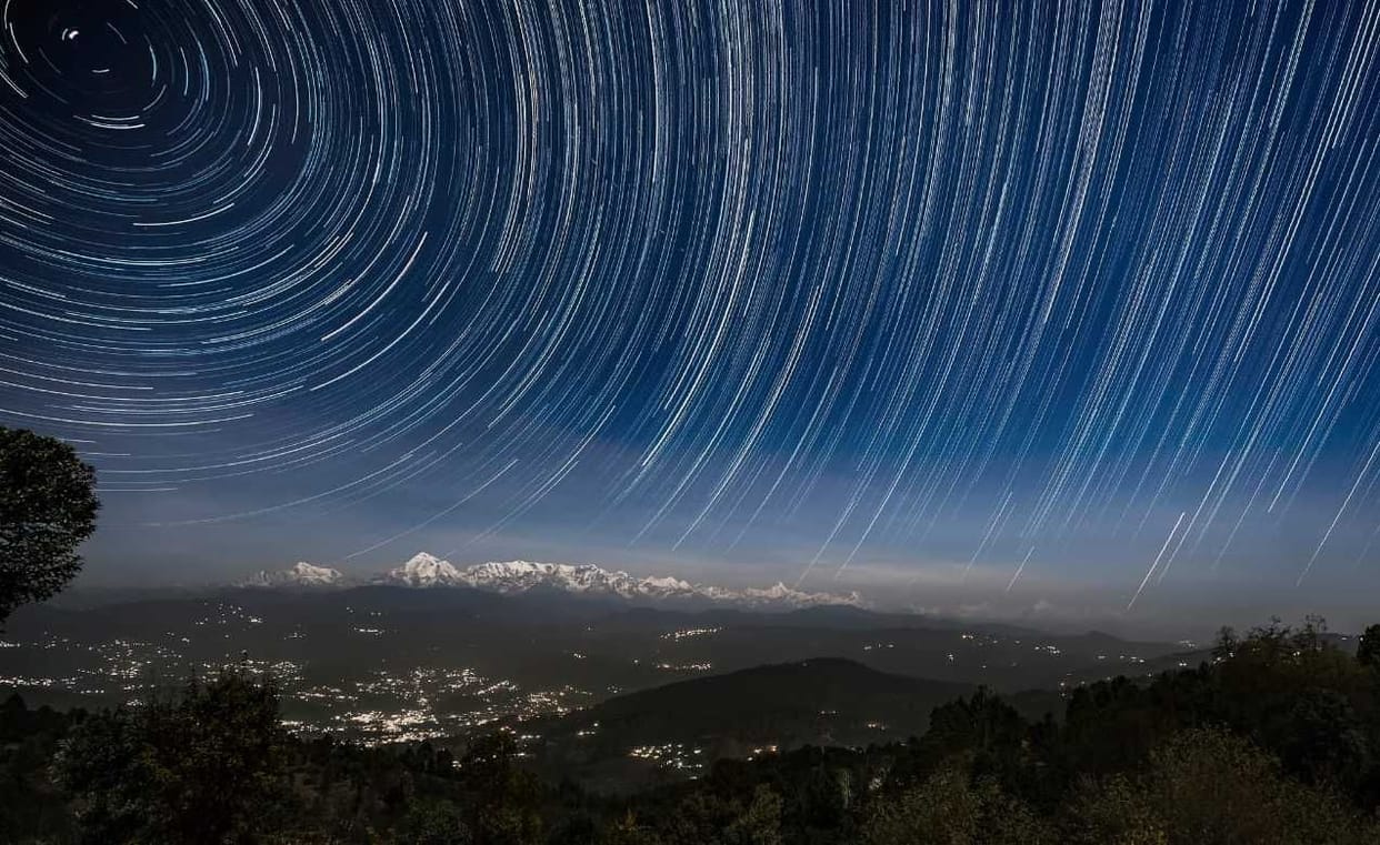 Photographers captured space in camera in Kausani
