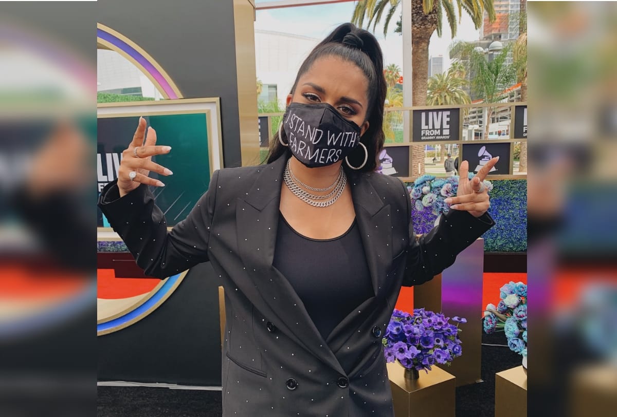 Lilly Singh attended 63rd Grammy Awards by wearing I Stand With Farmers mask in indian farmers support