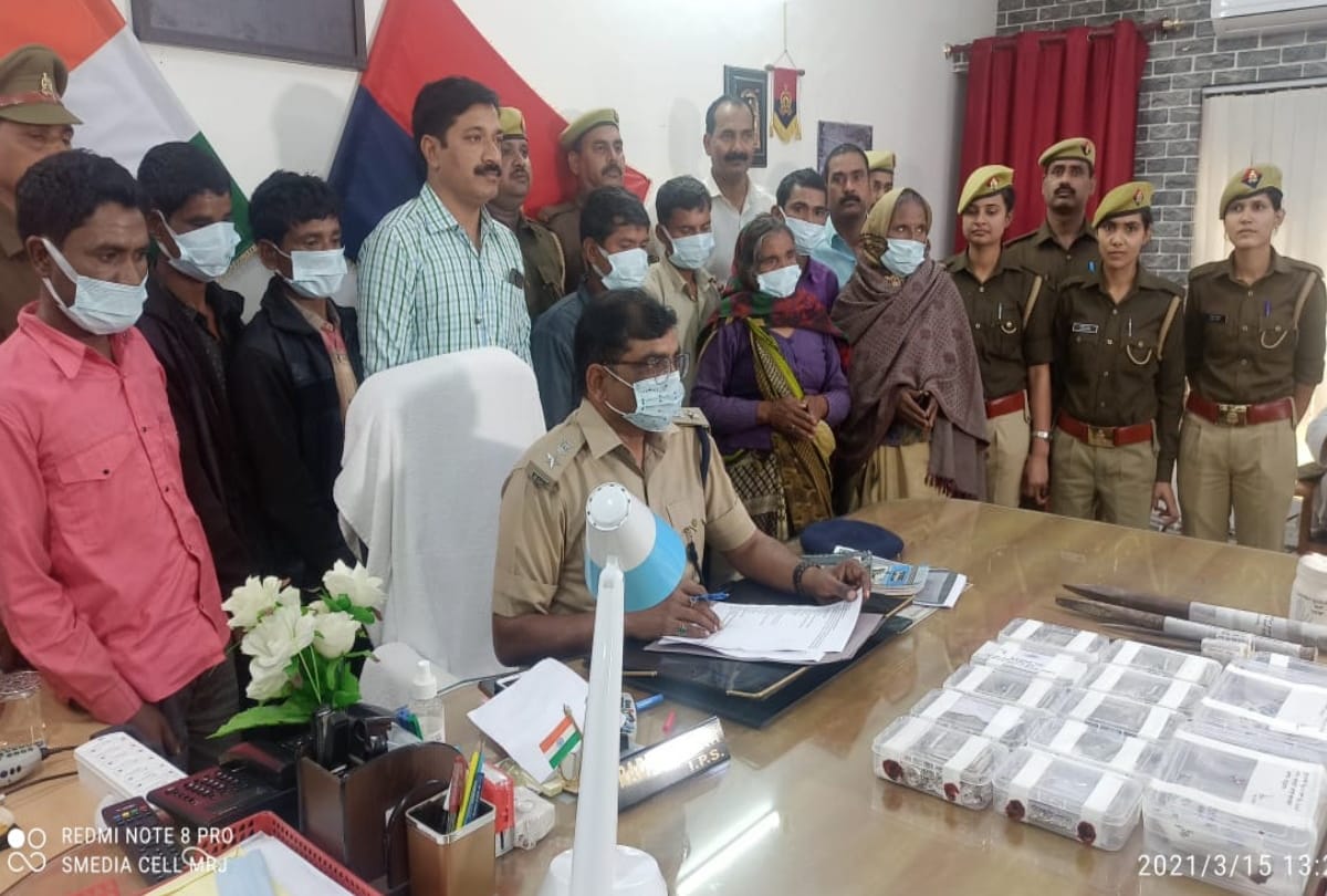 Police arrested eight theft in maharajganj
