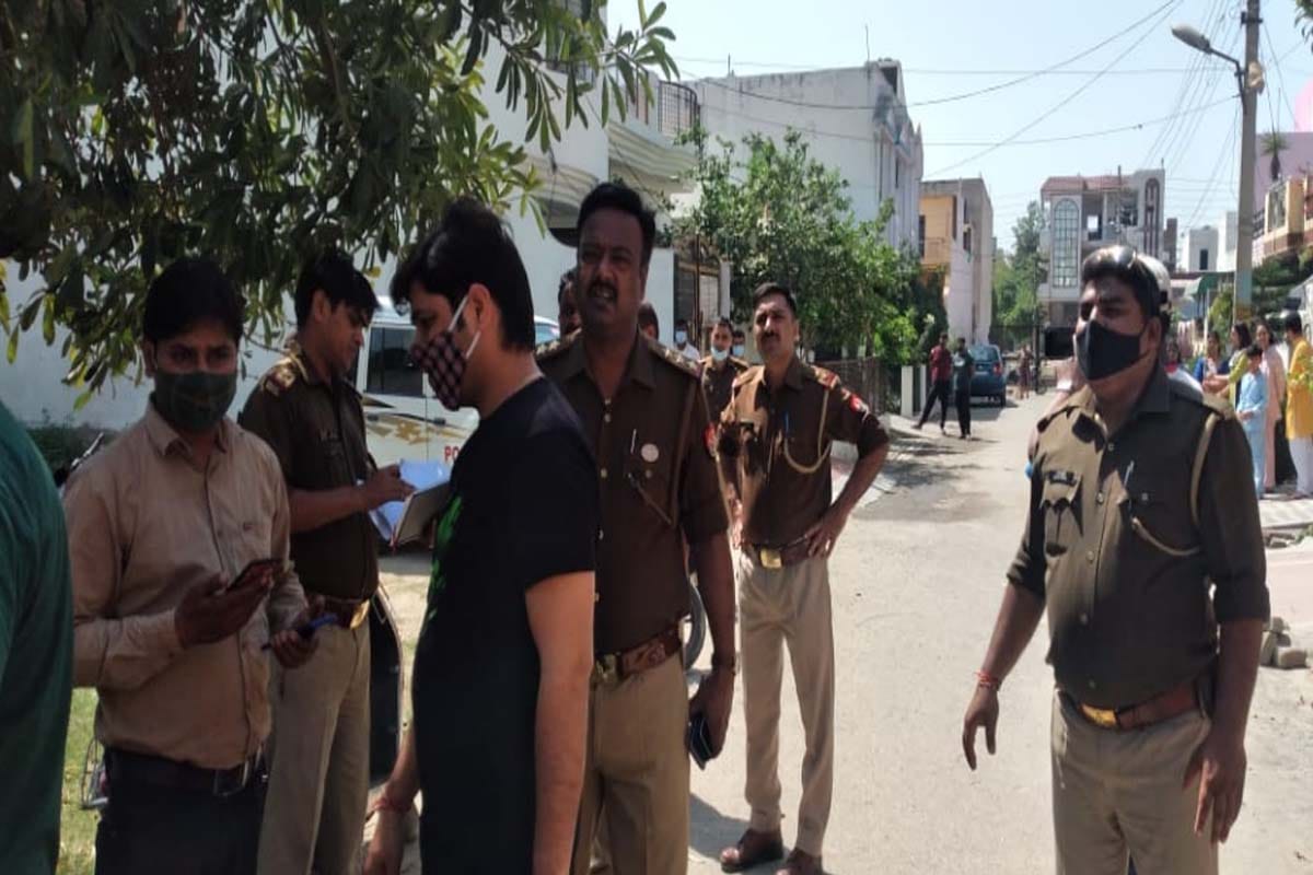 UP News: Father dies after son committed suicide in Kankar khera of Meerut