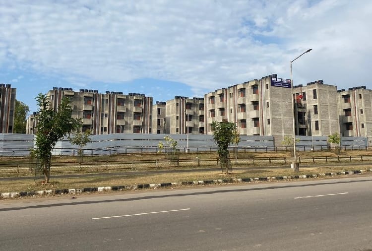 People not happy with Kifayati kiraya awasiya yojna in Chandigarh