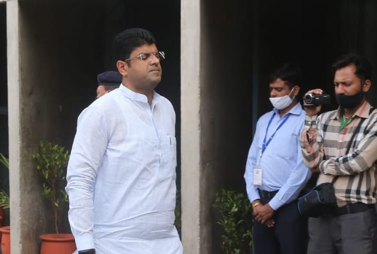 Verbal Dispute between government and opposition on Issue of SYL in budget session of Haryana vidhansabha