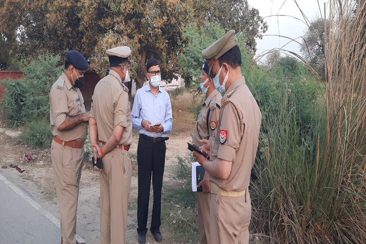 Three dead body found in mirzapur Varanasi border police go to Bihar for  investigation