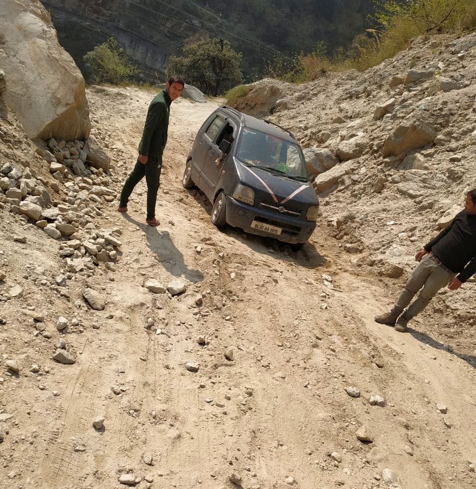 No Better Road in munsyari