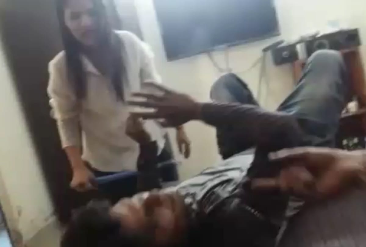 Gurugram lady called painter at home at brutally beaten him