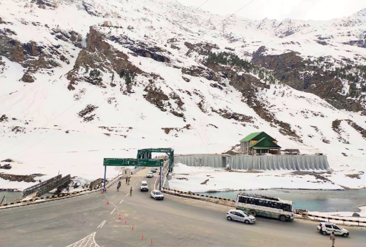 Himachal Weather Forecast: snowfall and rainfall prediction for four days
