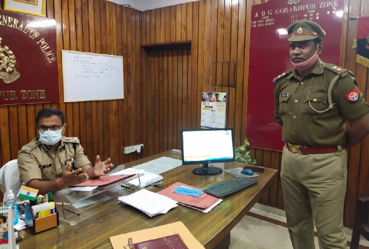 SO Devendra Kumar Saroj made hitech work of police station in Basti