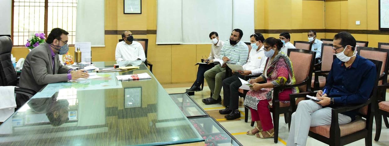 Get workers registered to take advantage of schemes: DC