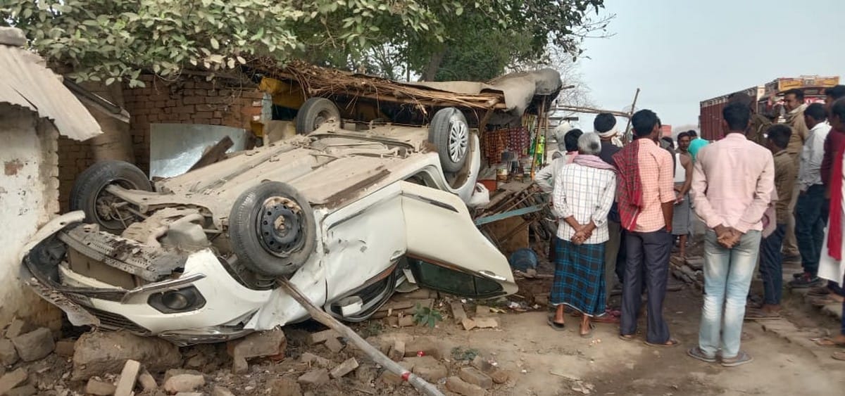 Two injured due to car overturned on highway in chandauli up