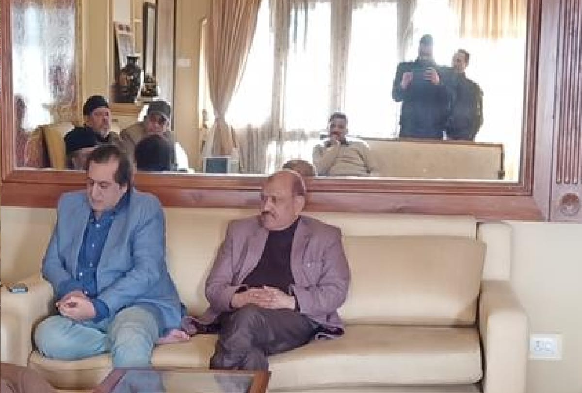 Former Deputy Chief Minister of Jammu and Kashmir Muzaffar Hussain Baig join Peoples Conference