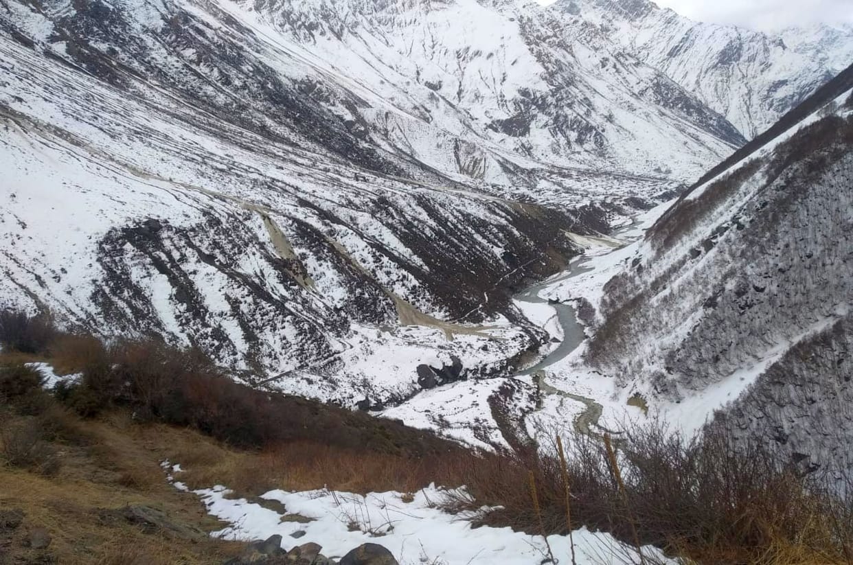 Earths glaciers have shrunk by 267 Billion tonnes per year since 2000