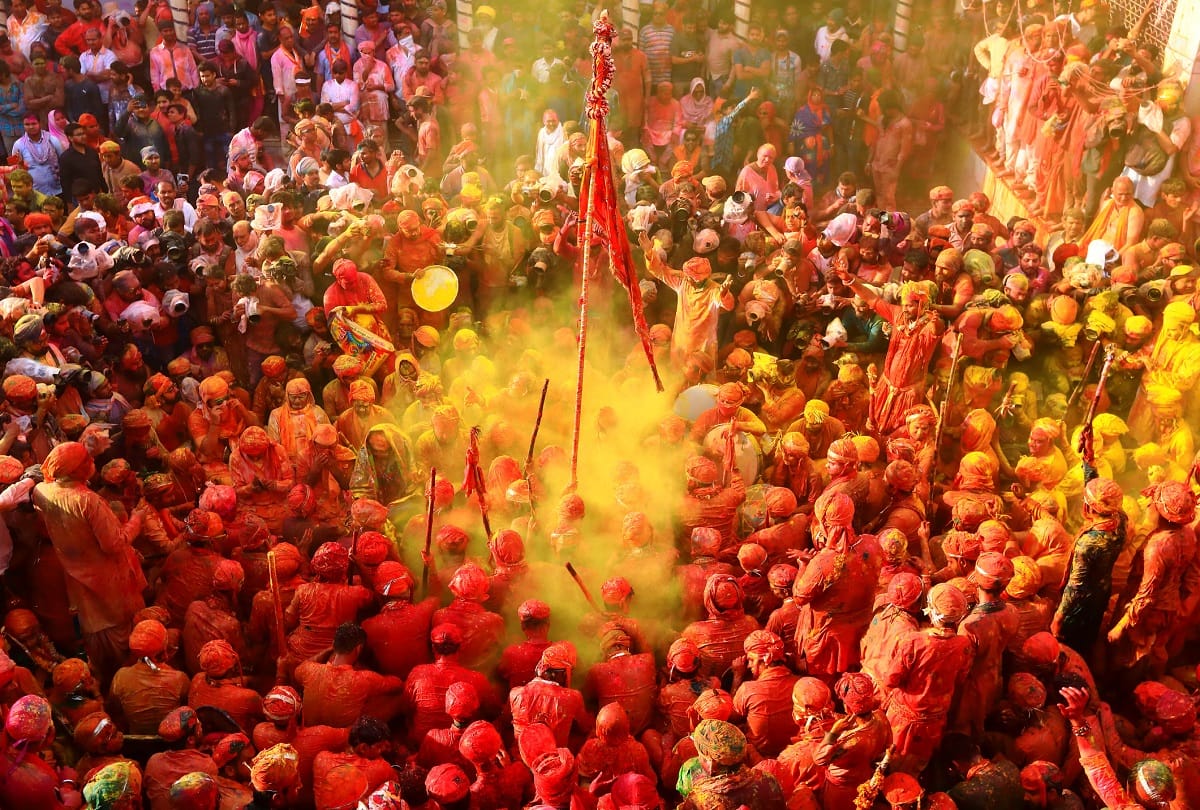 Holi Celebration In Mainpuri Chobiyana Know History