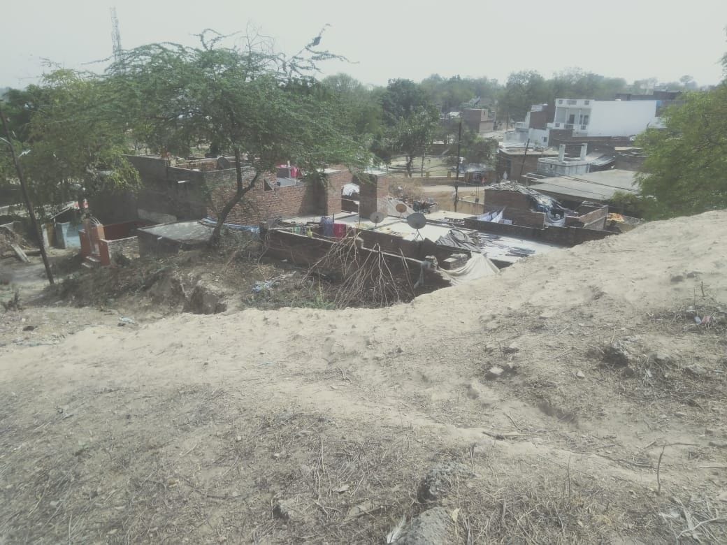 kabjedaaron ne phatah kiya jayachand ka kila