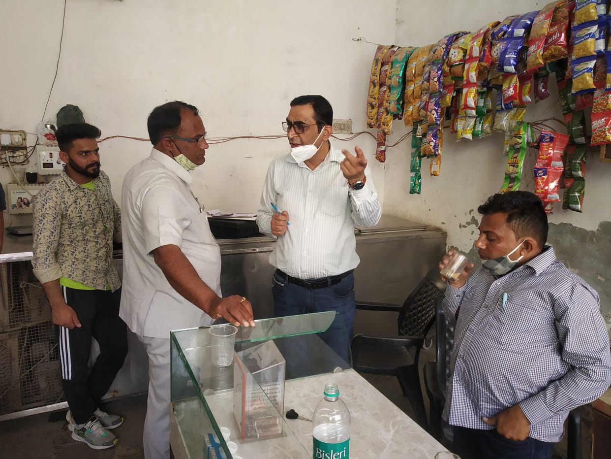 Adulterated ghee and milk, three dairies of Chief Minister Udayadaste were raided, a complaint was made to prepare