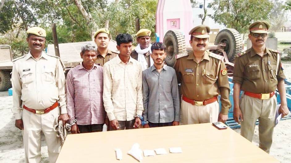 Three members of tractor trolley stealing gang arrested
