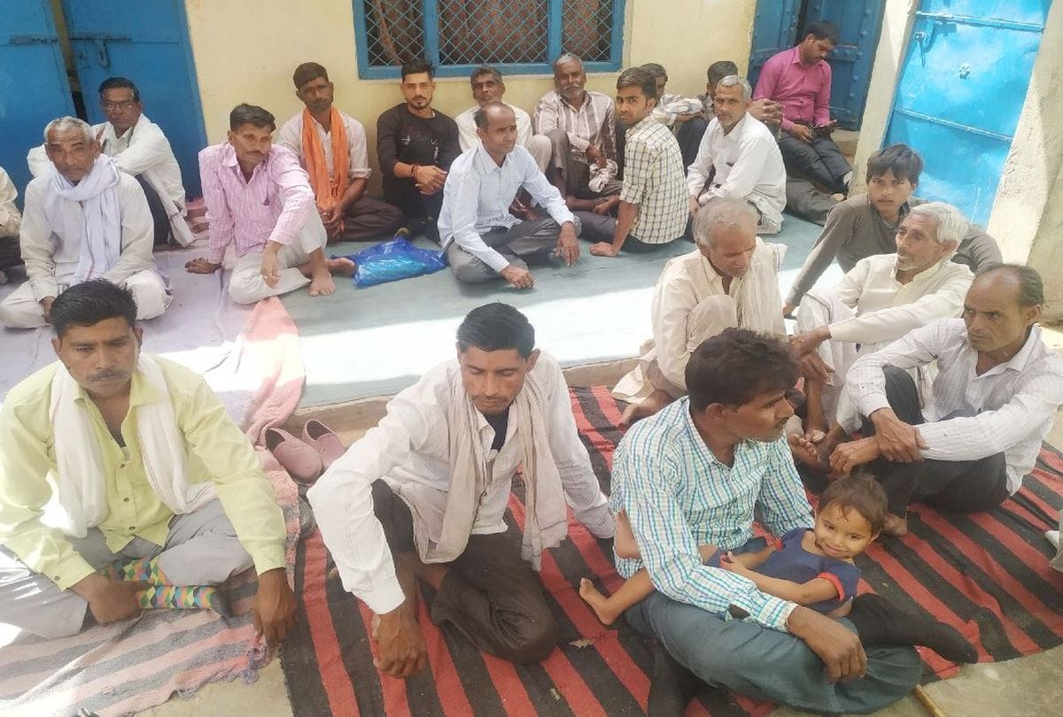 Panachayat Decied Educated Daughter As Gram Pradhan Now Villagers Talks About Sarala