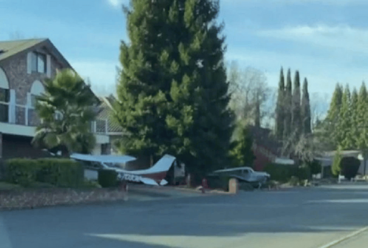 us california town where everyone has own airplanes