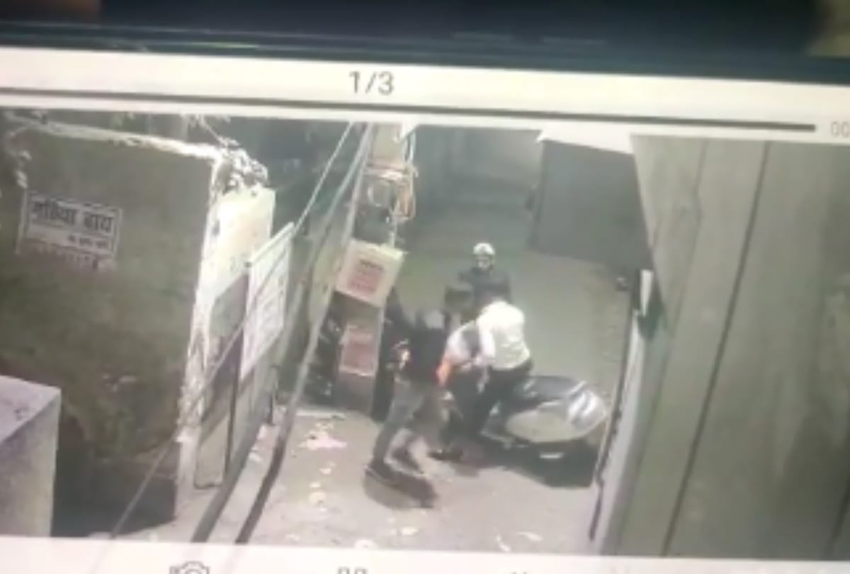 road rage delhi paschim vihar just after one slap both accused stabbed deceased uncountable times