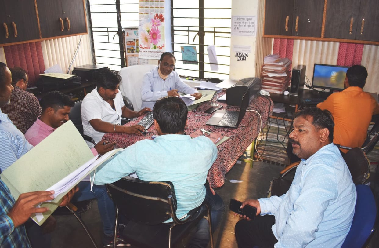 Reservation work for preparation of reservation list resumed in closed room