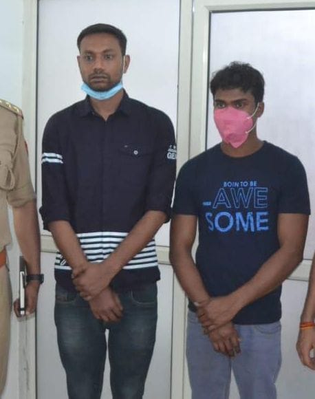 arrested with domestic help accomplice stealing from sculptor ram sutar house