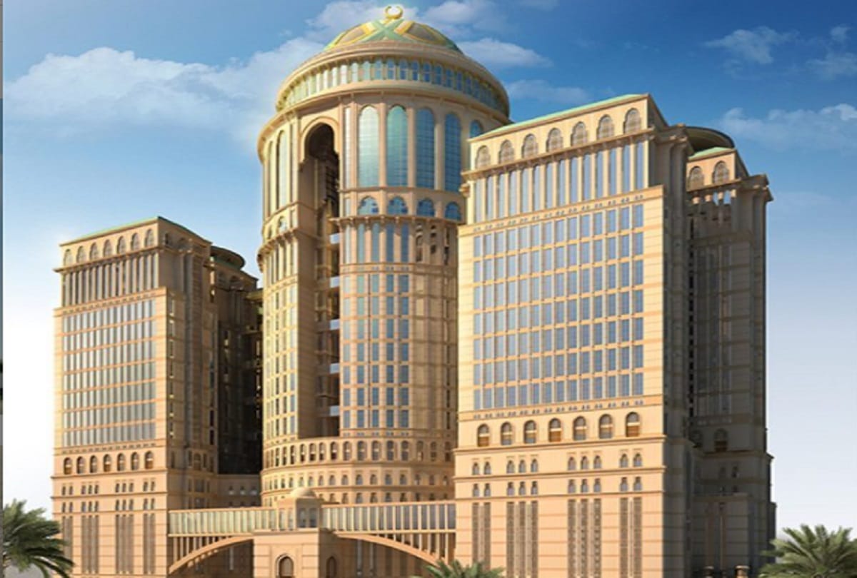 worlds largest hotel Abraj Kudai in Mecca Saudi arabia