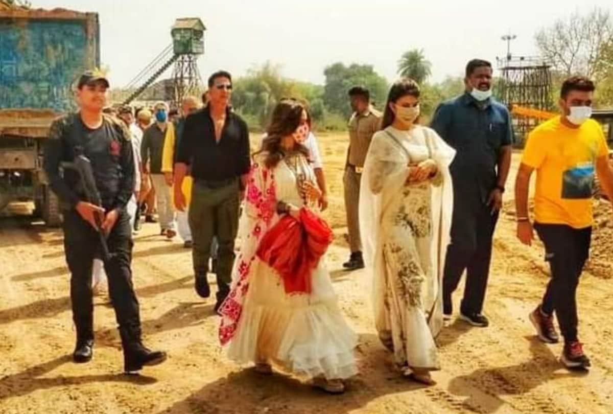 Akshay Kumar's Ram Setu Muhurat Puja In Ayodhya With Jacqueline Fernandez And Nashrut Bharucha