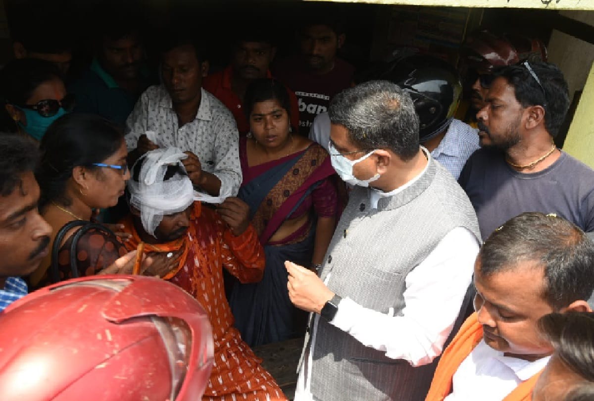 west bengal election 2021 bjp union minister dharmendra pradhan nandigram rally attacked by tmc leader many injured