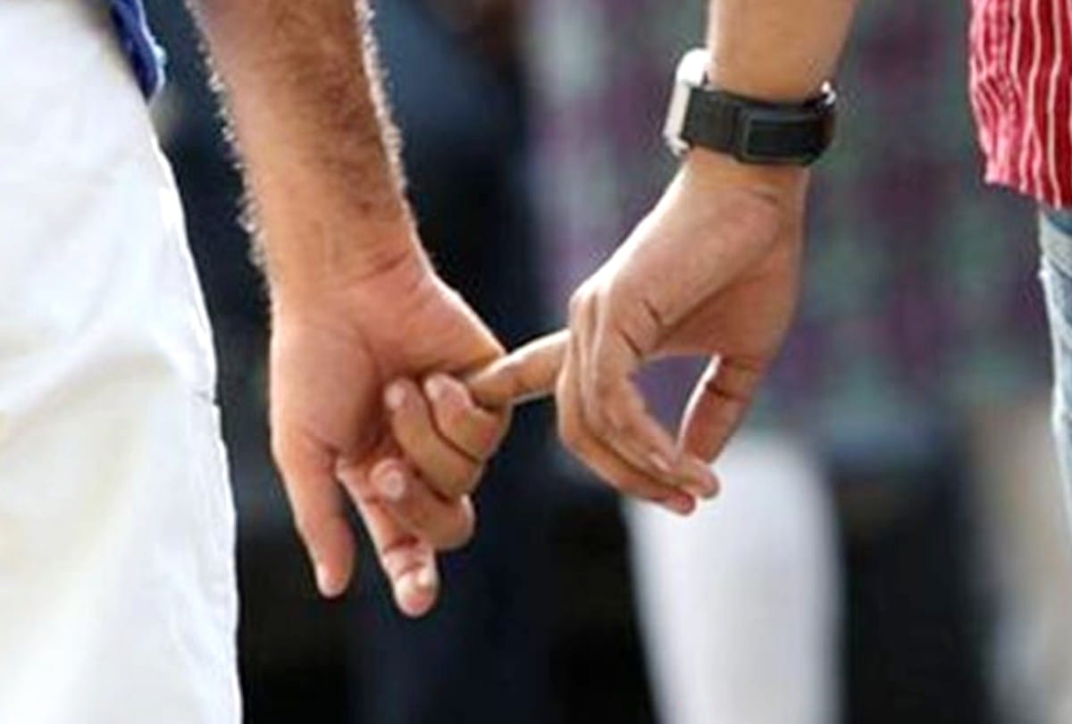 HIV patients increased due to homosexual relationships and infected blood in Agra