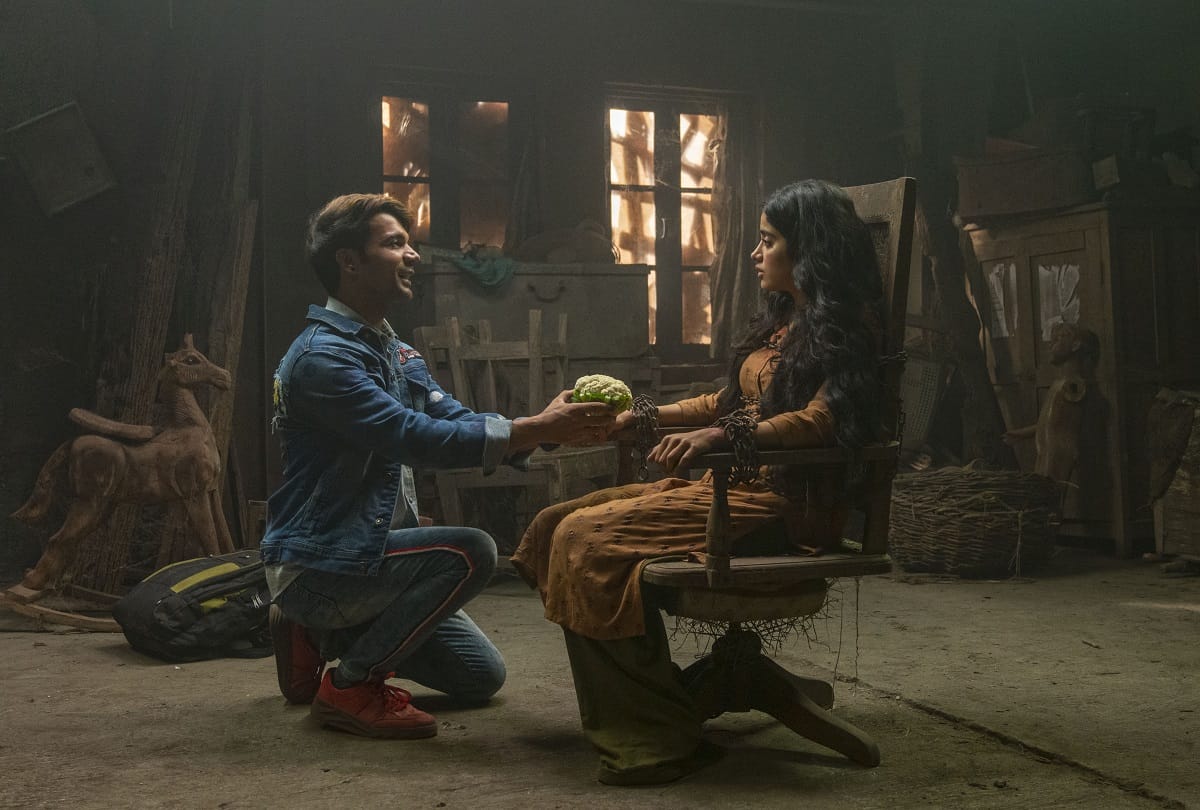 Roohi box office Collection week 1: Janhvi Kapoor, Rajkummar Rao film earns ₹16.41 crore