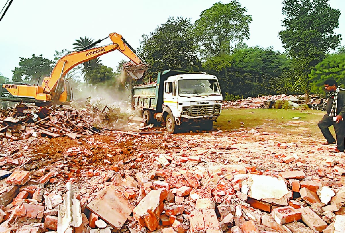 Kamala Nehru Educational Society's land issue: discomfort caused due to High Court's summoning of documents