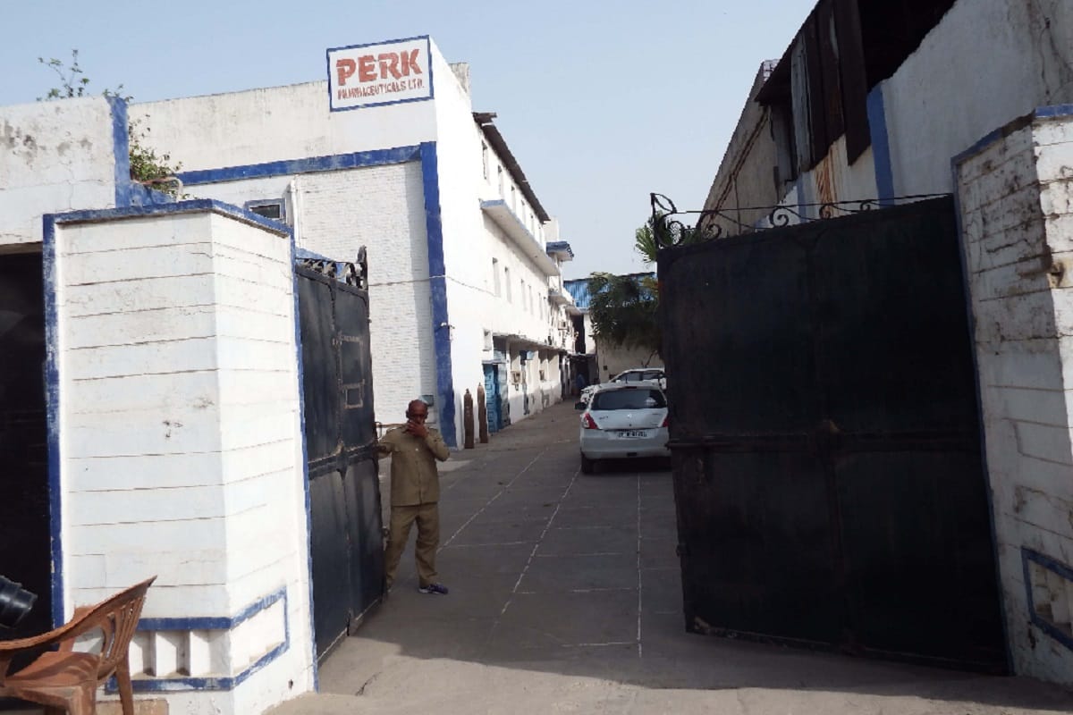 Meerut News: Punjab police raid drug factory in Partapur, three in custody